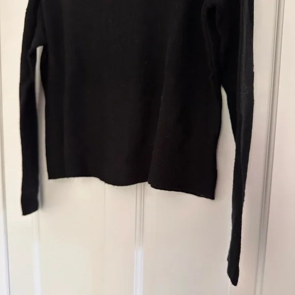 Eileen Fisher Black Cropped Merino Wool Sweater - Medium - Picture 3 of 12